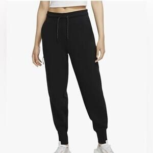 NWT women’s Nike standard fit high rise sweatpants joggers black sz 2X tech zip